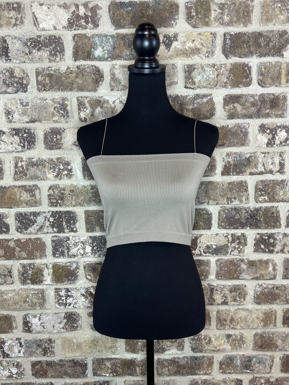 Mono B Gray Olive Green Ribbed Cropped Cami